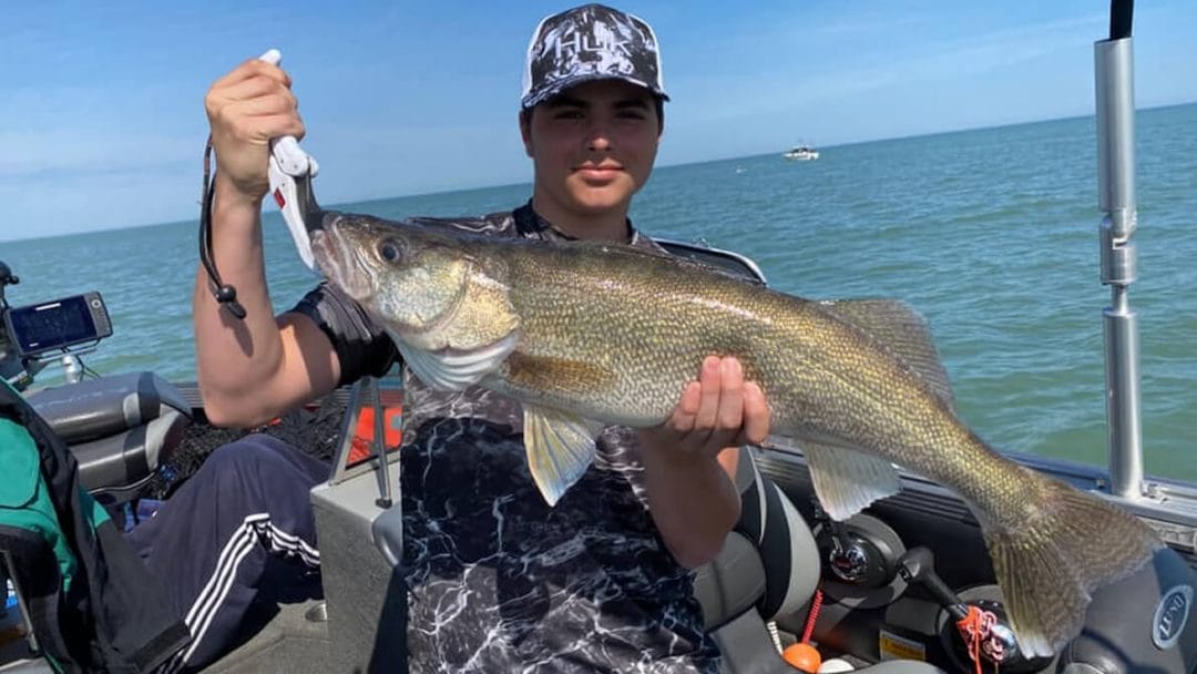 Walleye-Fishing-on-Lake-Erie