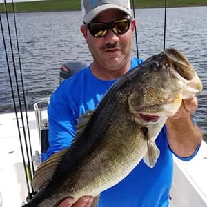 Florida largemouth bass fishing trips