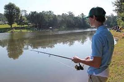 Kid's using Lake Harding as practice site to fish
