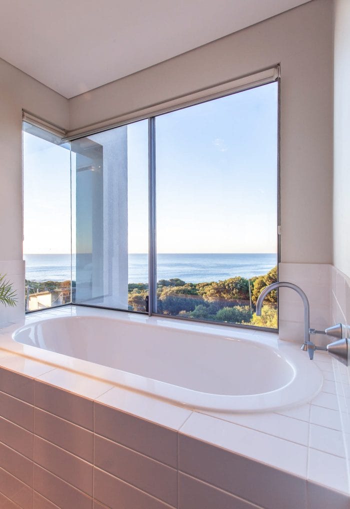 Salty Kiss, Yallingup